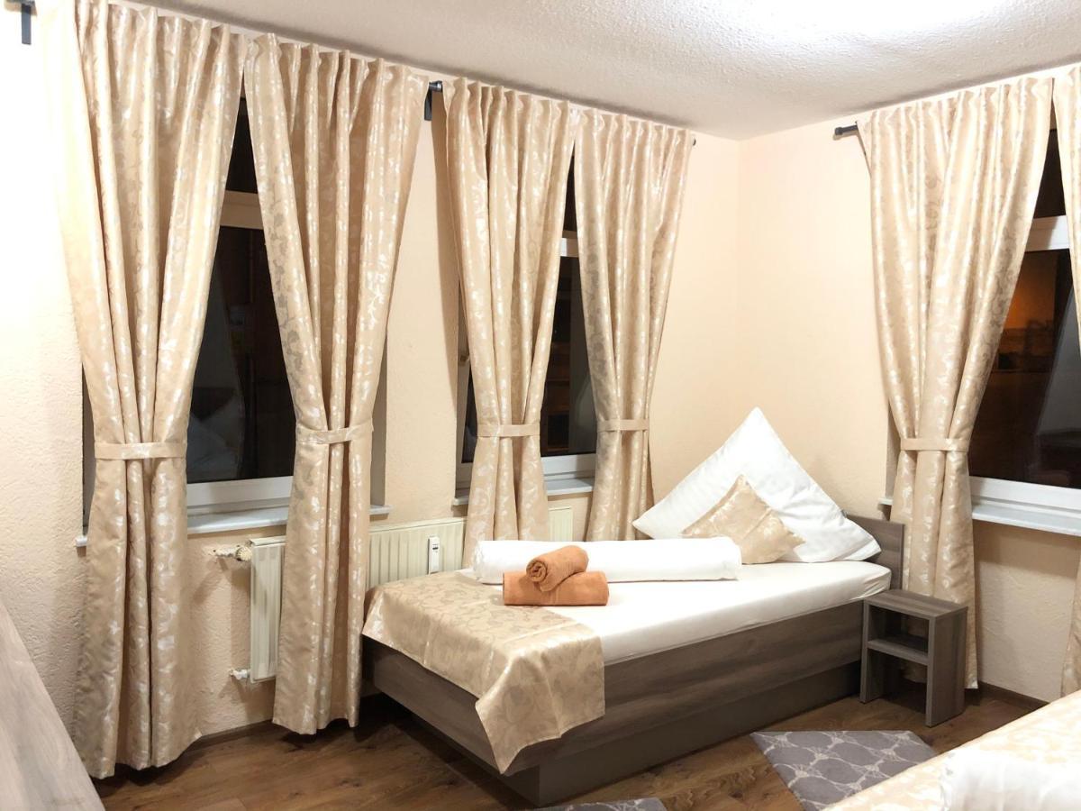 Pension Goldenes Vogtland Adorf Екстер'єр фото