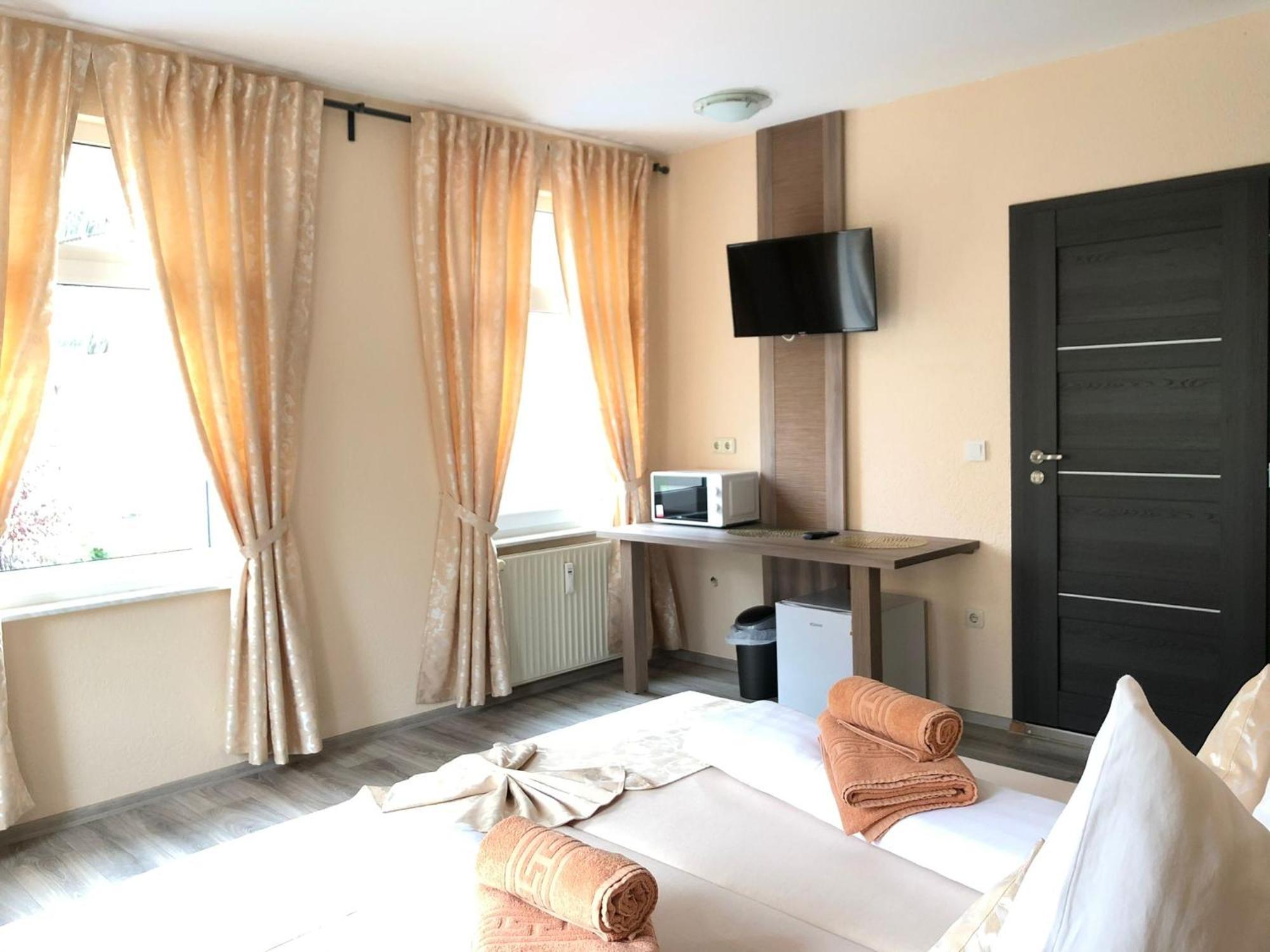 Pension Goldenes Vogtland Adorf Екстер'єр фото