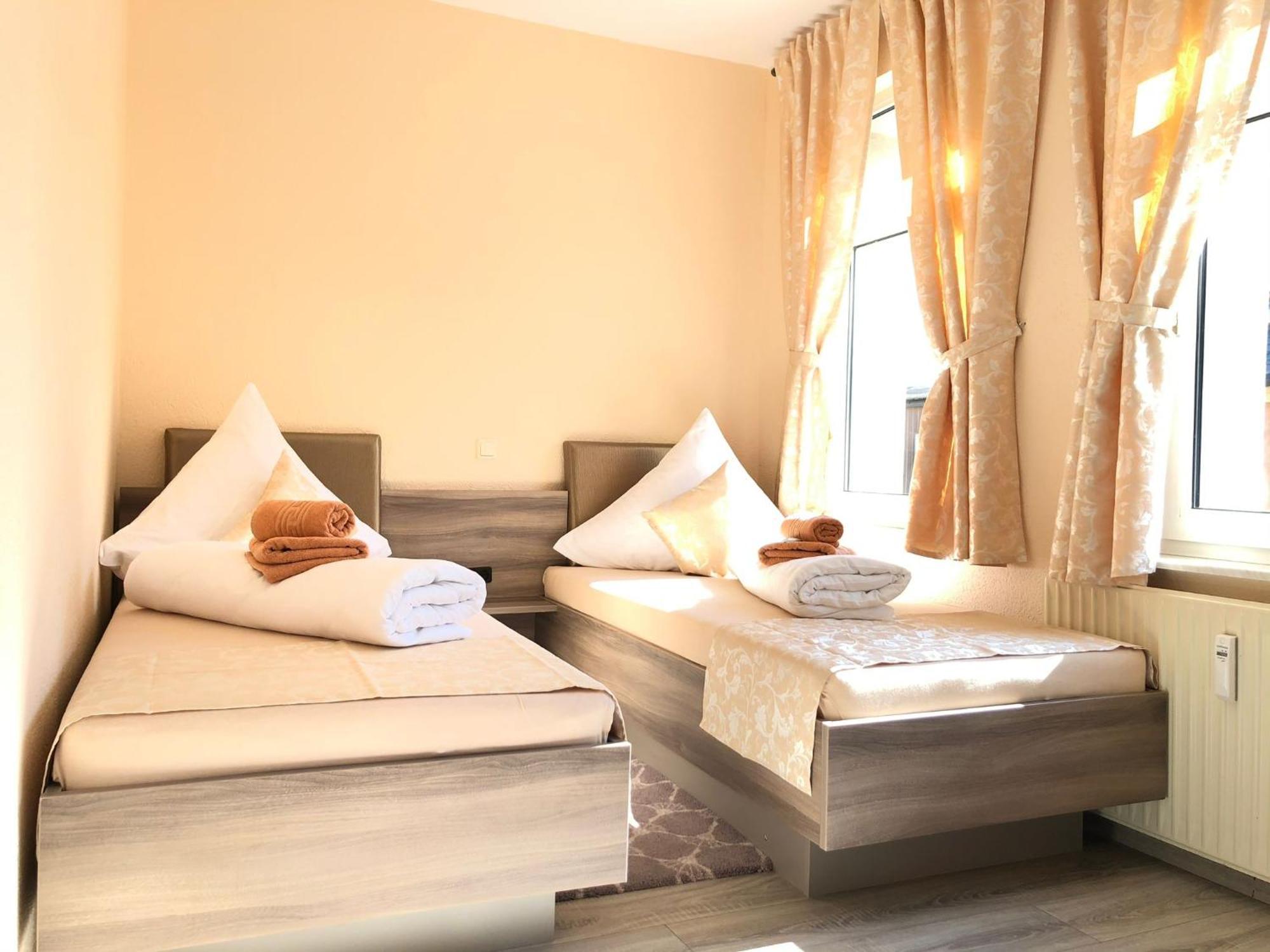 Pension Goldenes Vogtland Adorf Екстер'єр фото