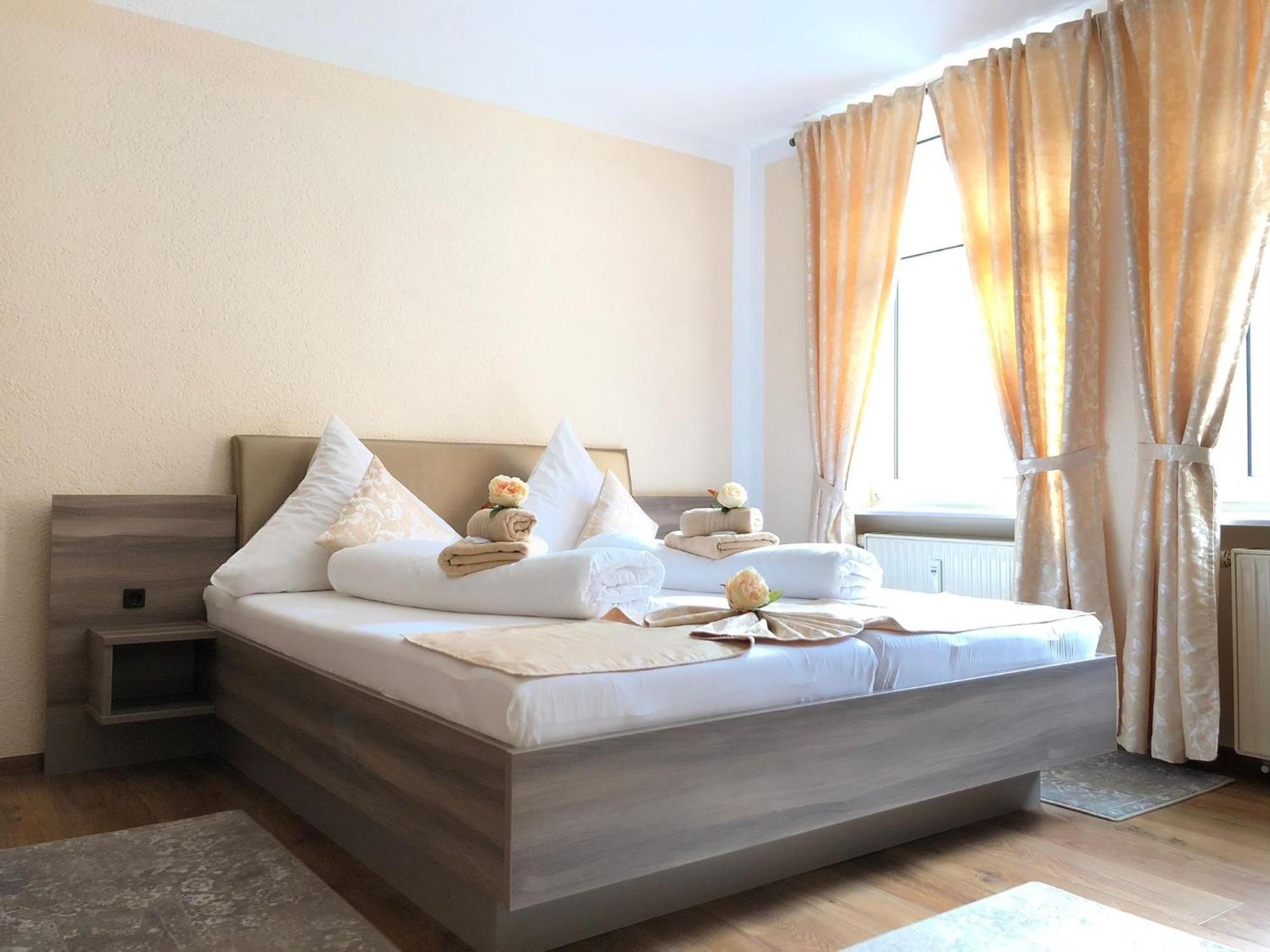 Pension Goldenes Vogtland Adorf Екстер'єр фото